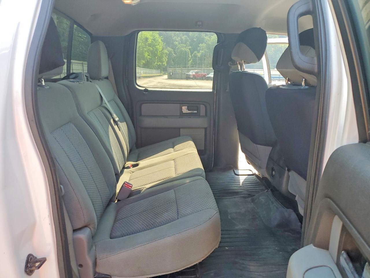 2013 Ford F150 Supercrew White vin: 1FTFW1ET8DFB18558