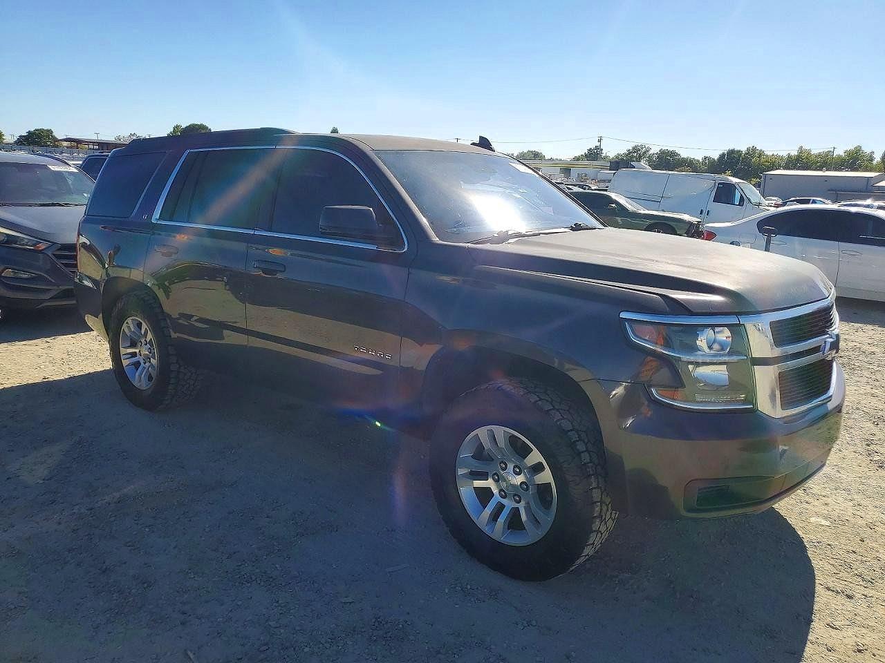 2015 Chevrolet Tahoe C1500 Lt Gray vin: 1GNSCBKC0FR727024