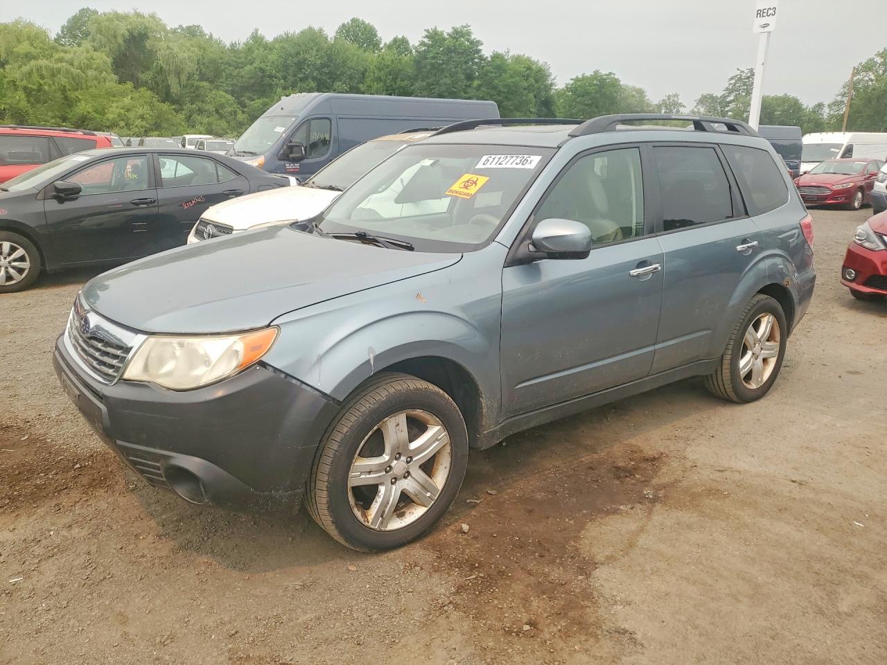 2010 Subaru Forester 2.5x Premium Green vin: JF2SH6CC9AH752200