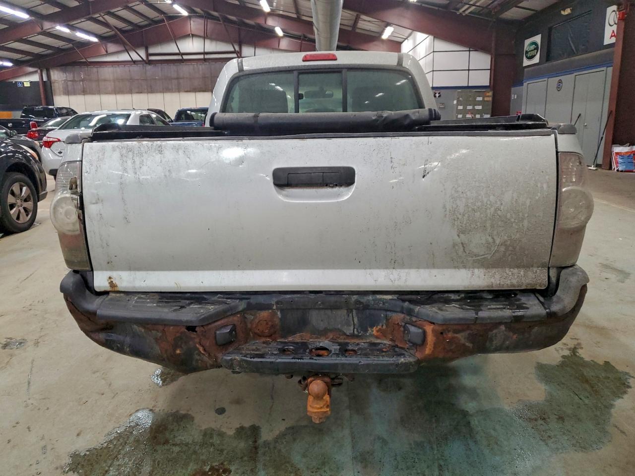2009 Toyota Tacoma Silver vin: 5TENX22N19Z594200