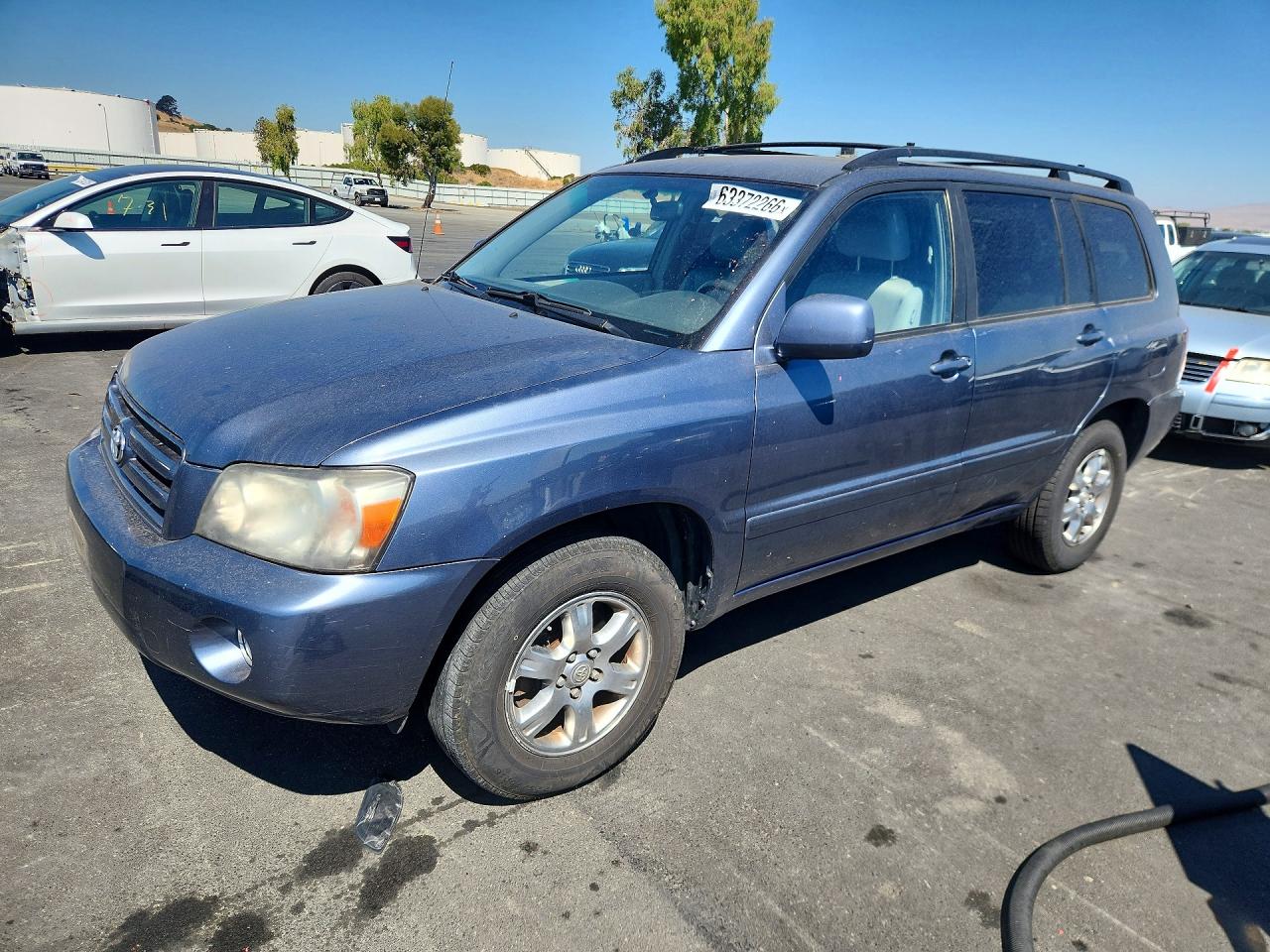 2004 Toyota Highlander Base Blue vin: JTEGD21A040105015