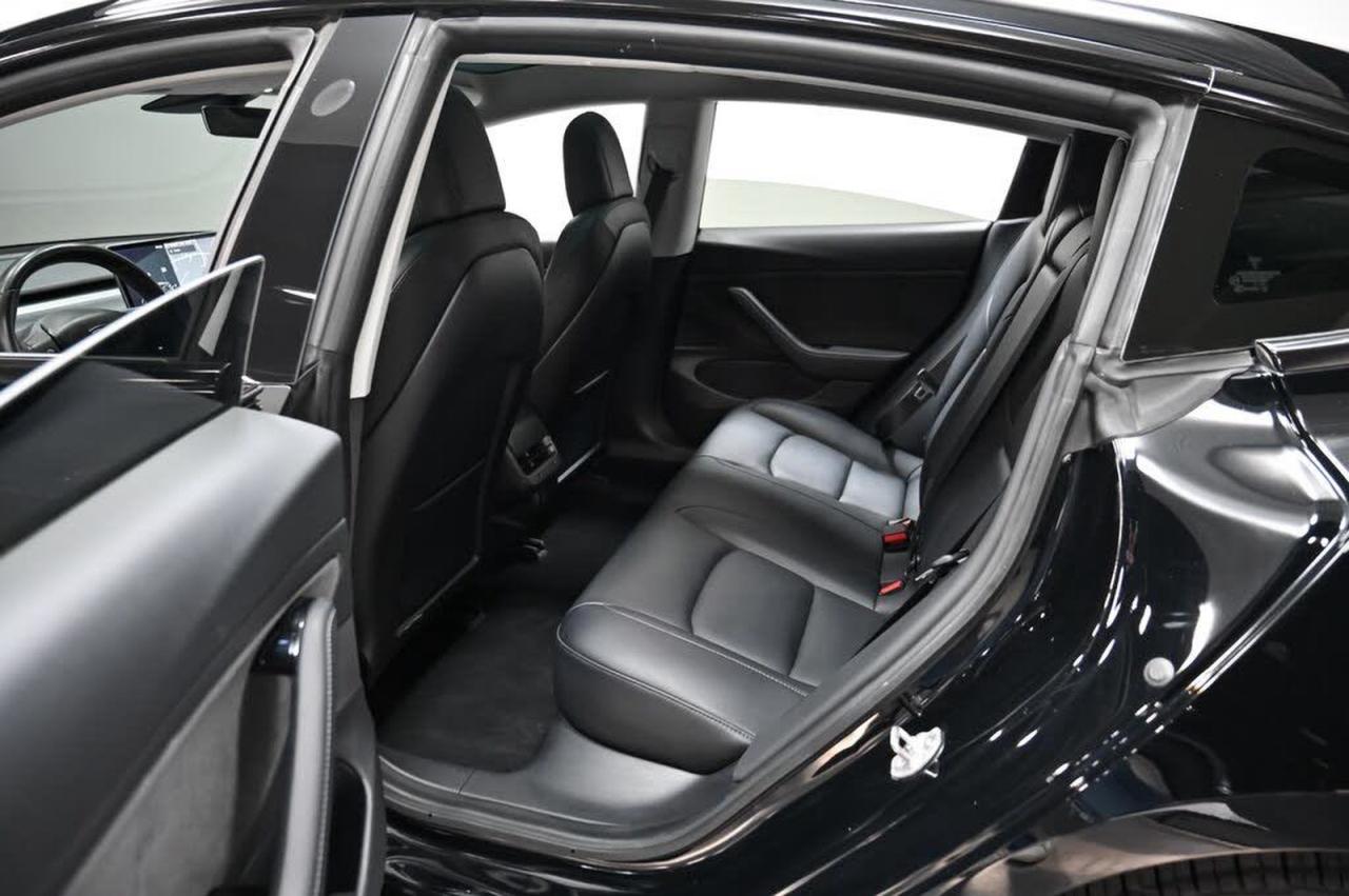 2018 Tesla Model 3 Black vin: 5YJ3E1EB5JF128896