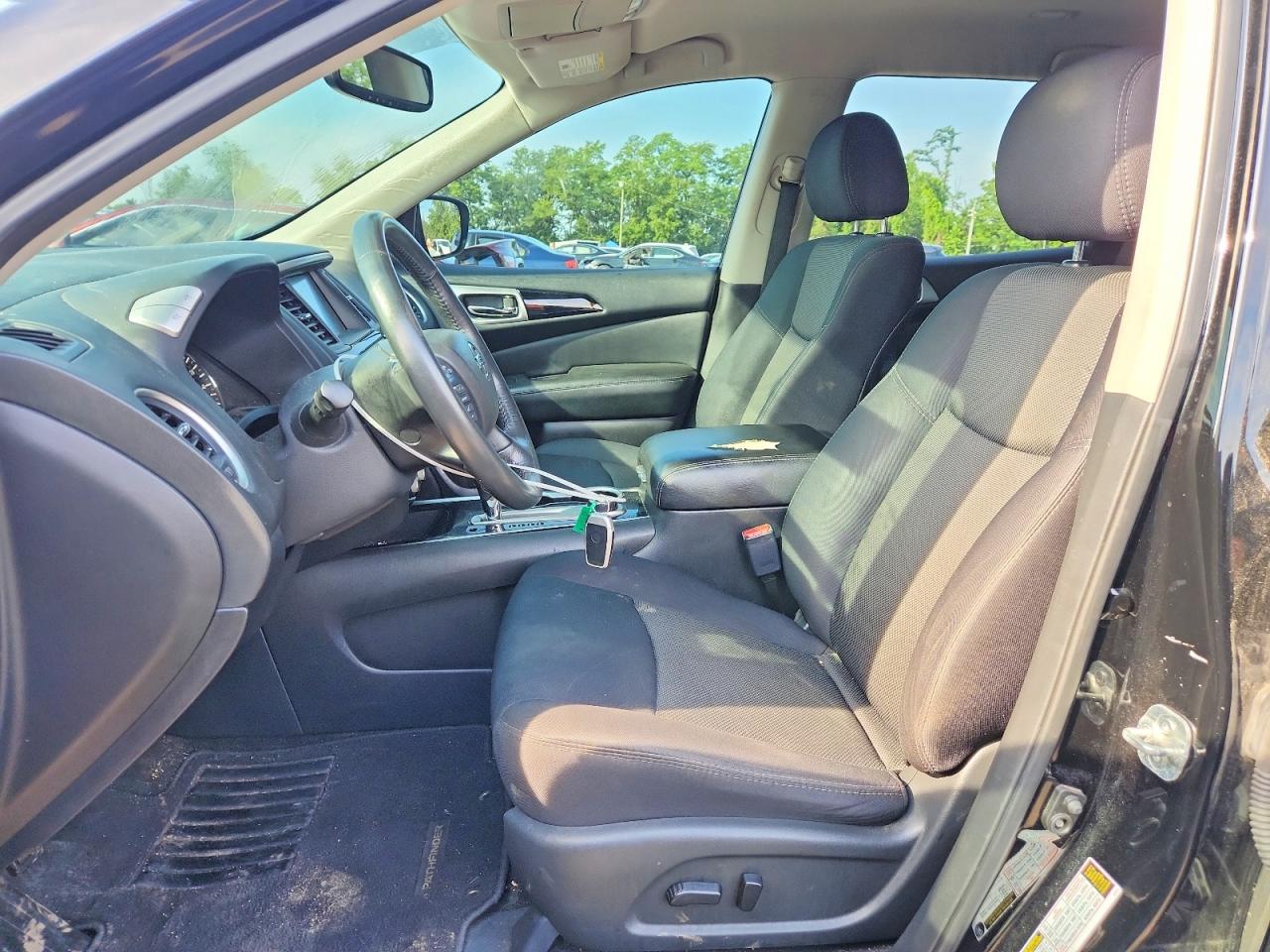 2018 Nissan Pathfinder Sv Black vin: 5N1DR2MM6JC603241