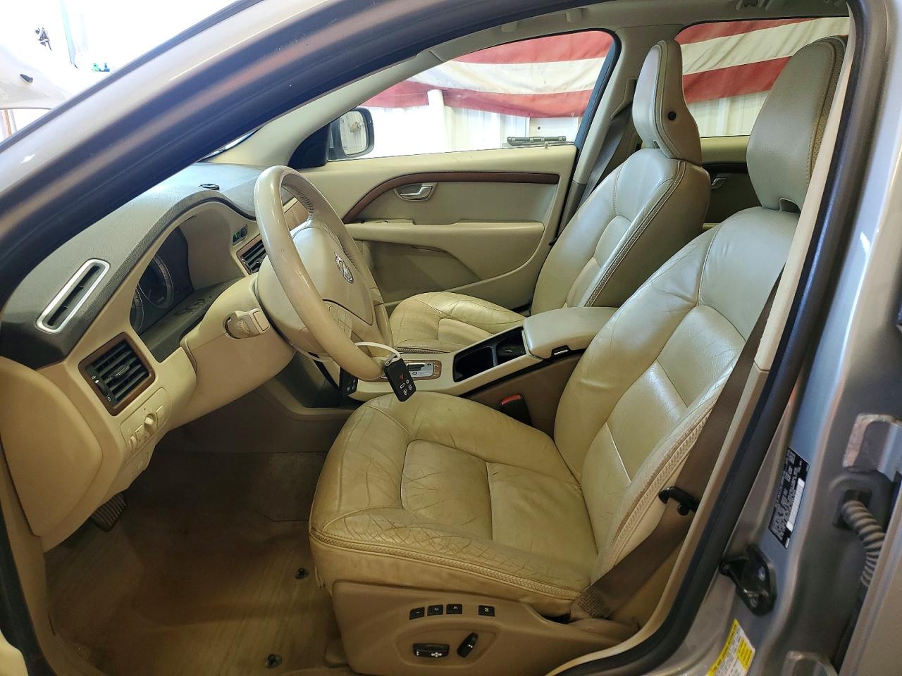 2010 Volvo Xc70 3.2 Серебряный vin: YV4960BZ7A1078236