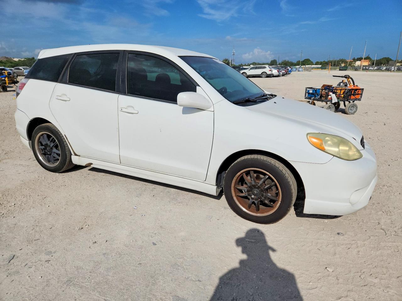 2006 Toyota Matrix Xr Белый vin: 2T1KR32E96C602130