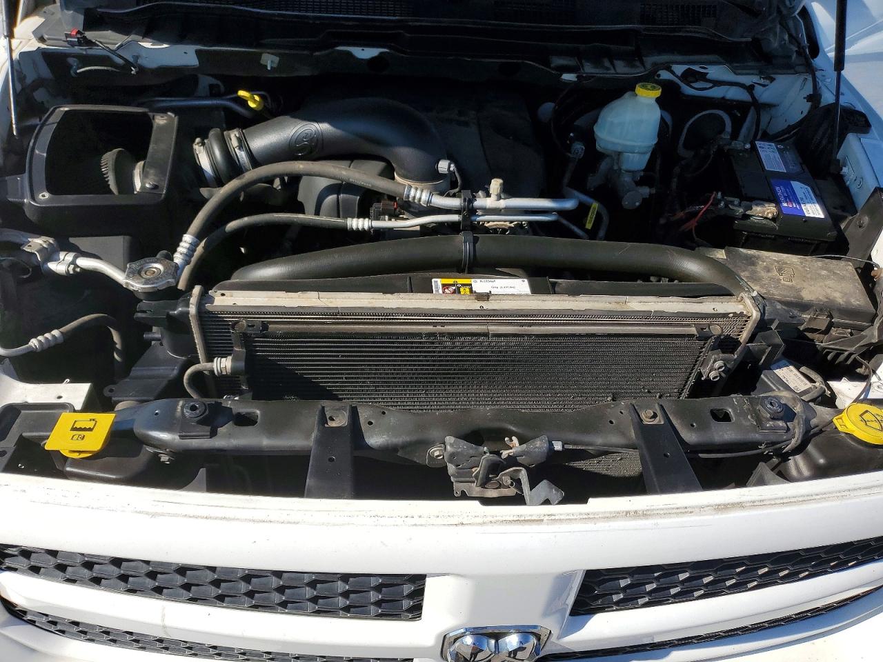 2014 Ram 1500 St Белый vin: 1C6RR7FT6ES468051