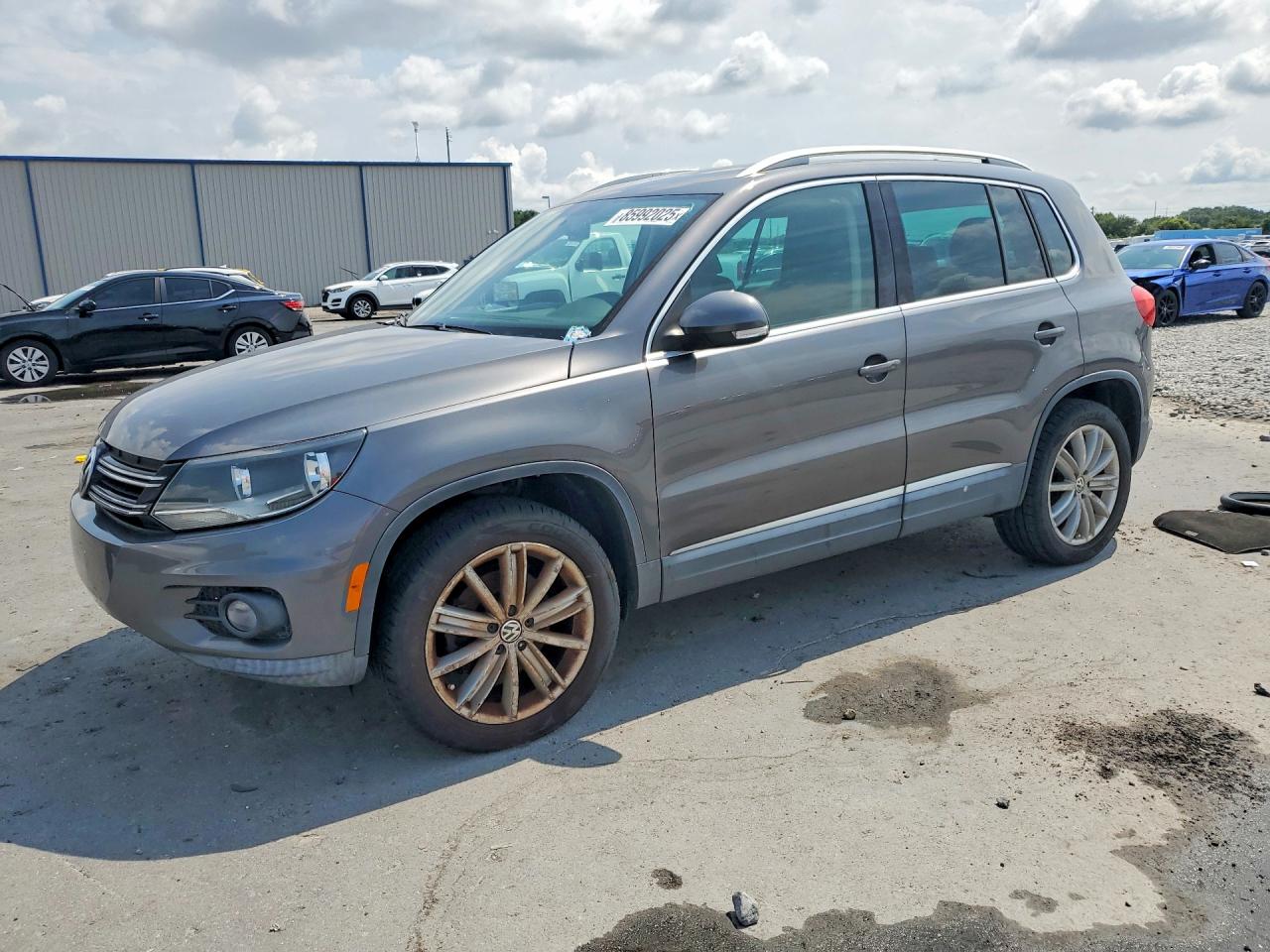 2015 Volkswagen Tiguan S Gray vin: WVGAV7AX7FW516013