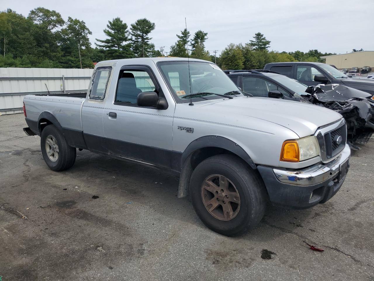 2005 Ford Ranger Super Cab Silver vin: 1FTZR15E15PA91205