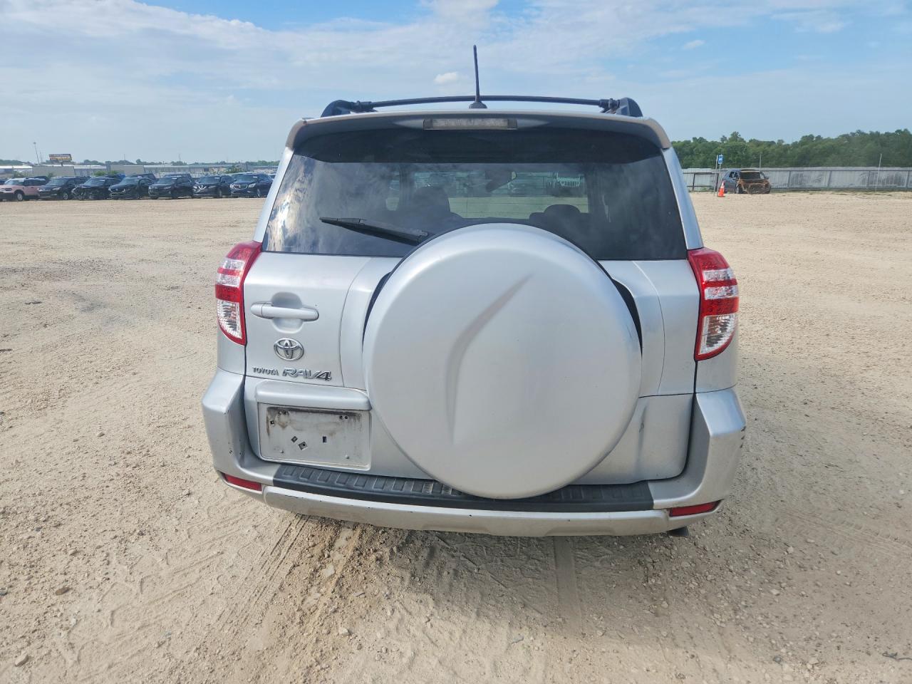 2009 Toyota Rav4 Sport Silver vin: JTMZF32V09D011909