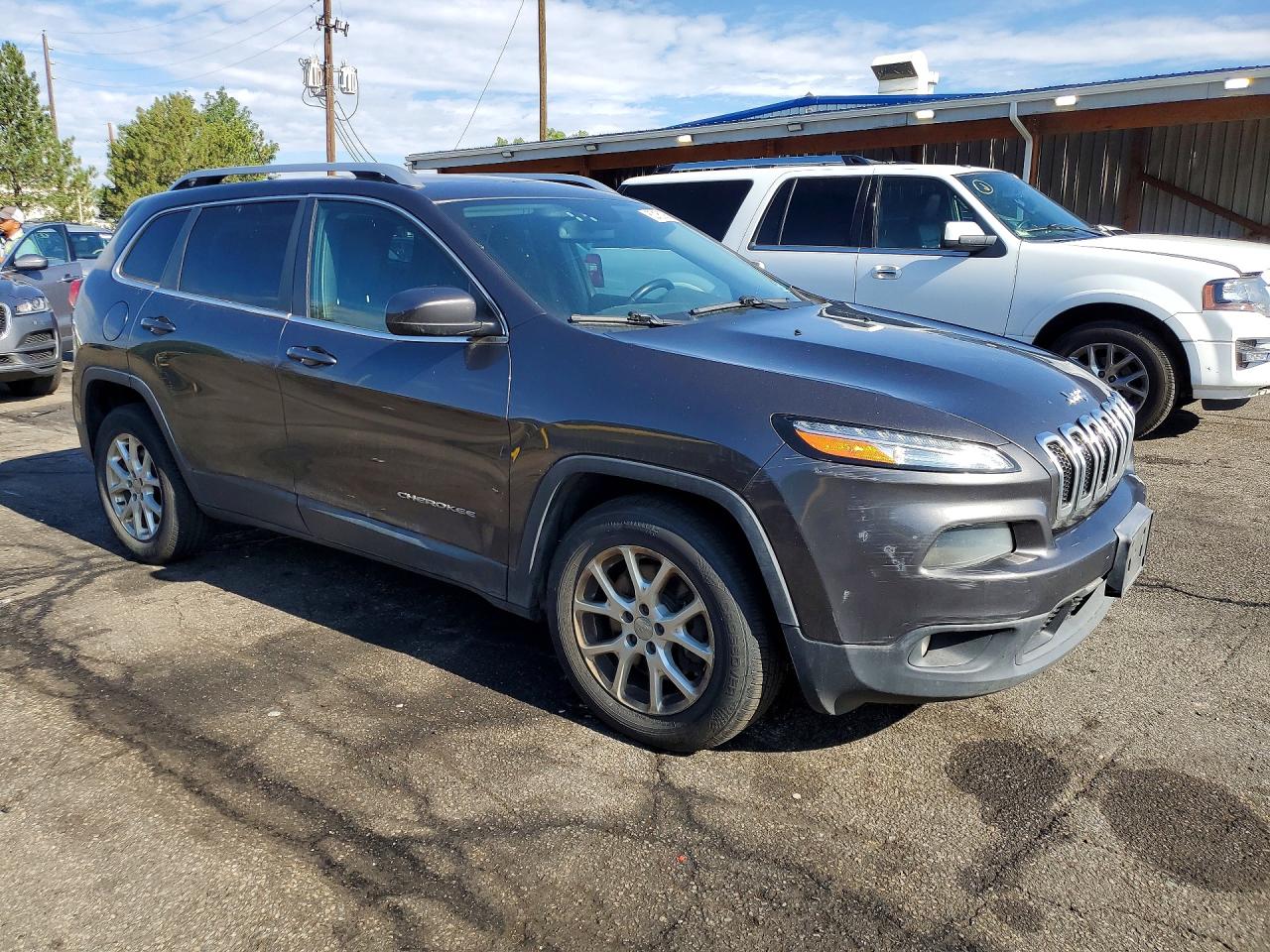 2014 Jeep Cherokee Latitude Gray vin: 1C4PJMCBXEW167714