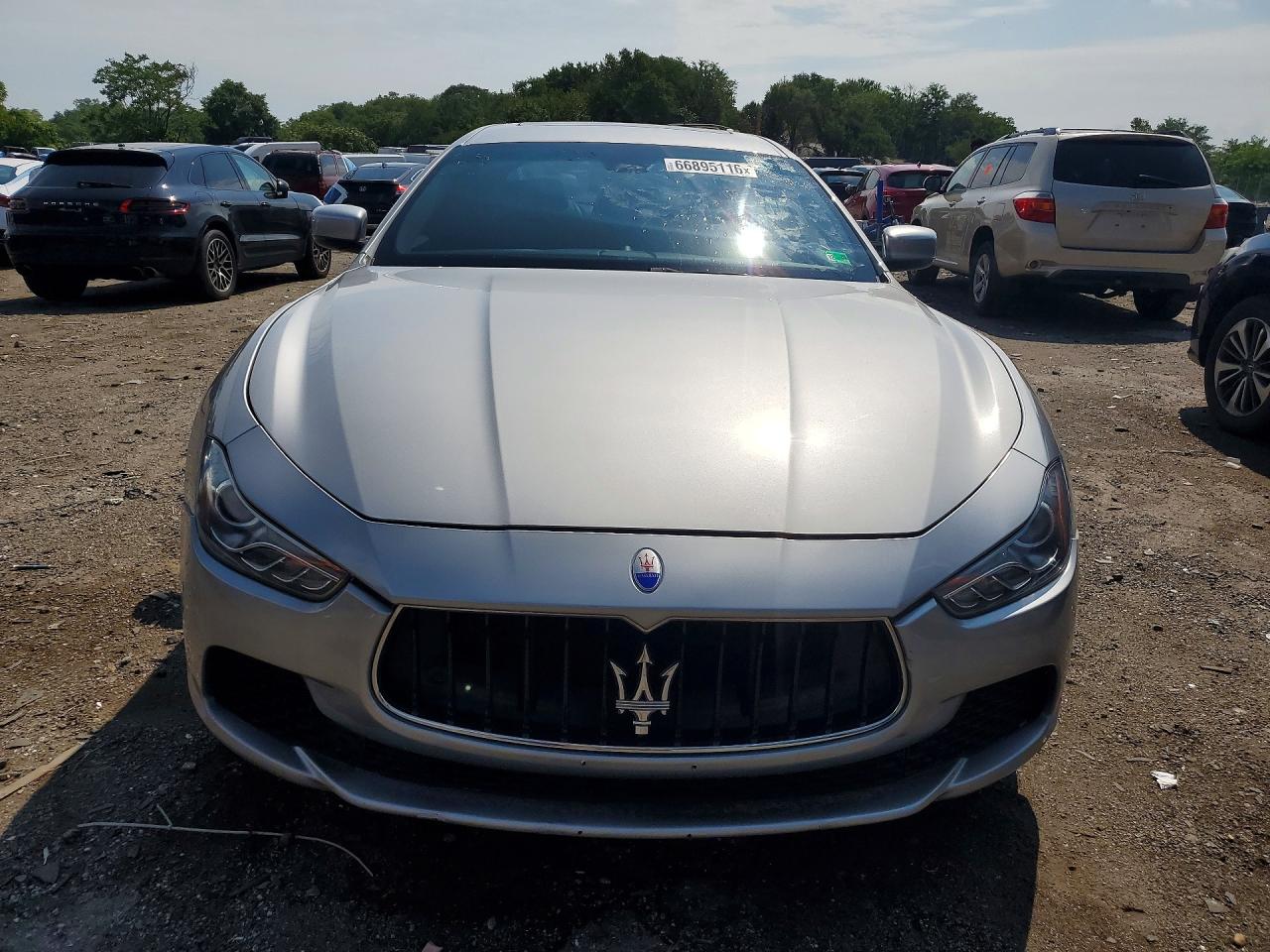2014 Maserati Ghibli S Silver vin: ZAM57RTA0E1097711