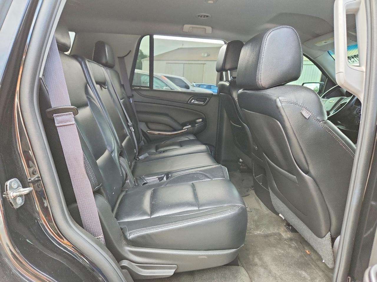 2015 Chevrolet Tahoe K1500 Ls Black vin: 1GNSKAKC8FR174913
