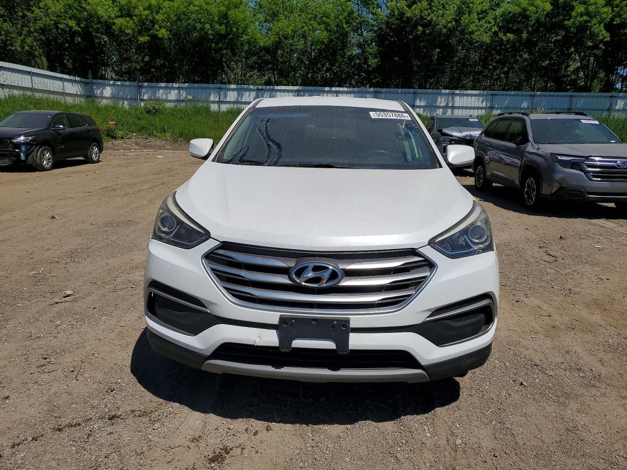 2018 Hyundai Santa Fe Sport 2.4l White vin: 5NMZTDLB9JH083495