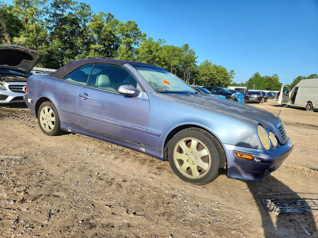 2001 Mercedes-benz Clk 320 Blue vin: WDBLK65G21T060473