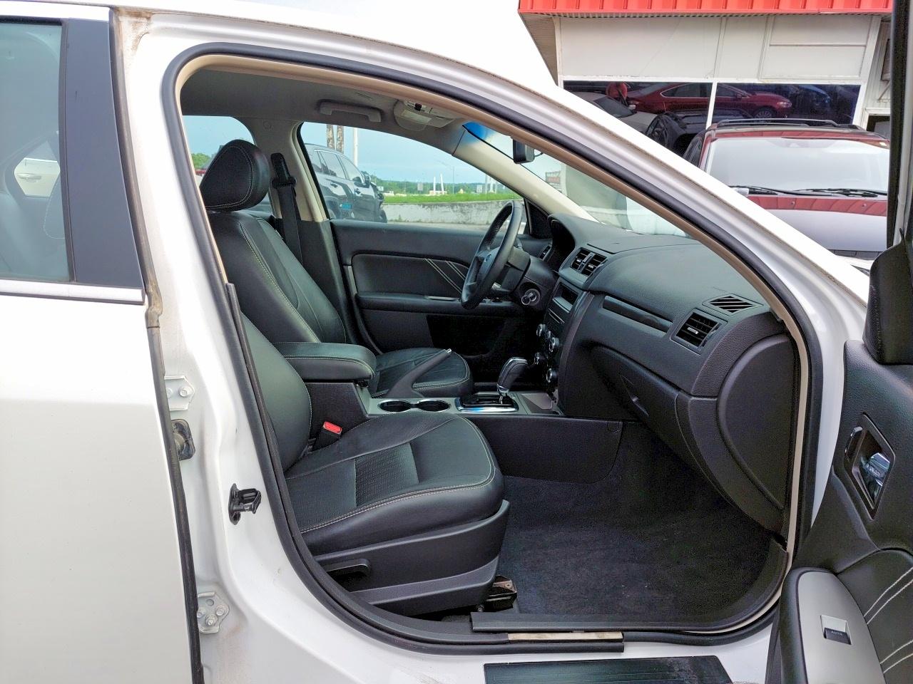 2012 Ford Fusion Sport White vin: 3FAHP0KC6CR172257