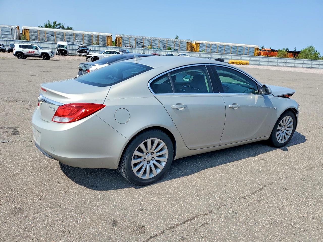 2011 Buick Regal Cxl Серебряный vin: W04GN5EC9B1124422