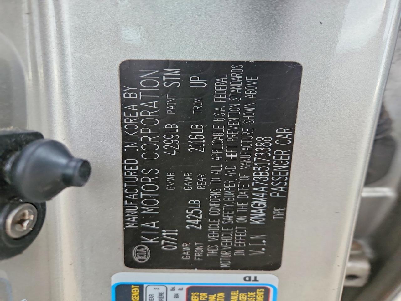 2011 Kia Optima Lx Silver vin: KNAGM4A73B5173388