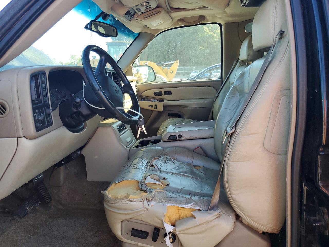 2002 Chevrolet Suburban K1500 Black vin: 1GNFK16Z22J156867