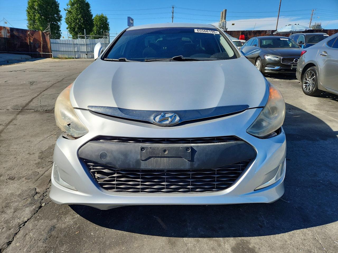 2013 Hyundai Sonata Hybrid Silver vin: KMHEC4A49DA065821