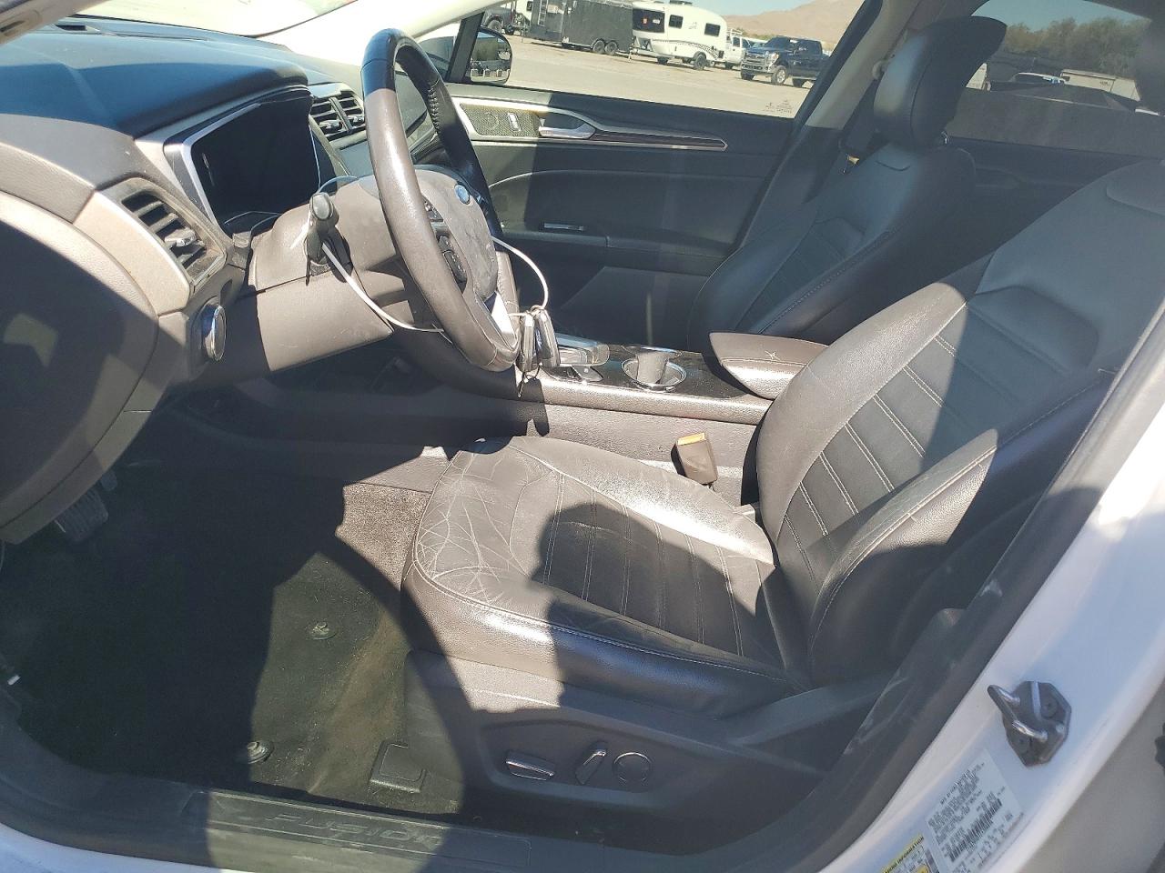 2014 Ford Fusion Se White vin: 1FA6P0HD1E5398896