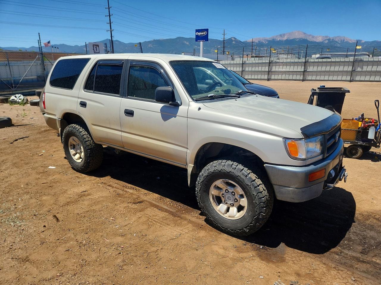1998 Toyota 4runner Base Silver vin: JT3GM84R2W0033492