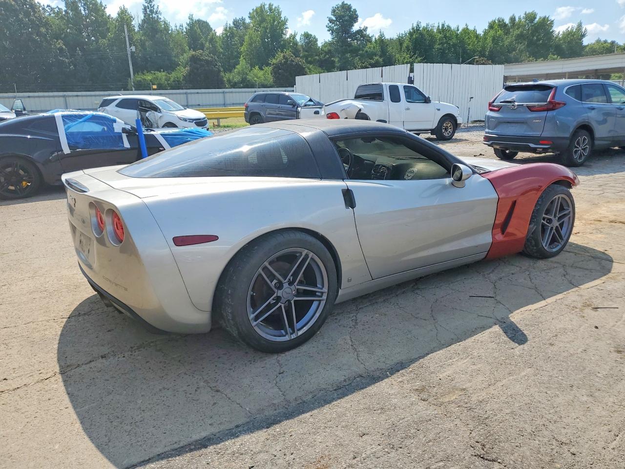 2008 Chevrolet Corvette Silver vin: 1G1YY26W985100138