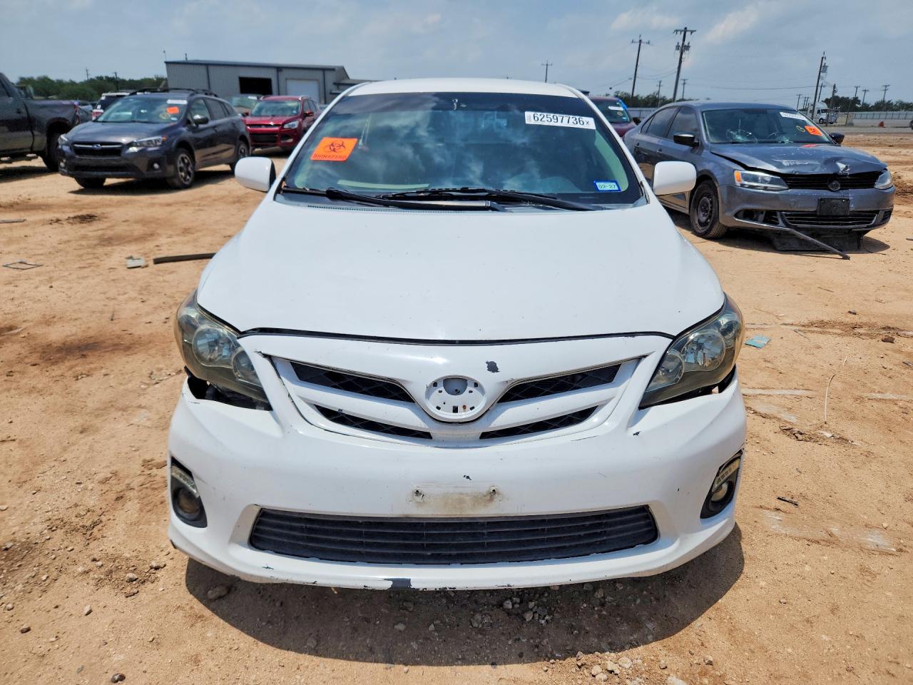 2011 Toyota Corolla Le White vin: 2T1BU4EEXBC538903