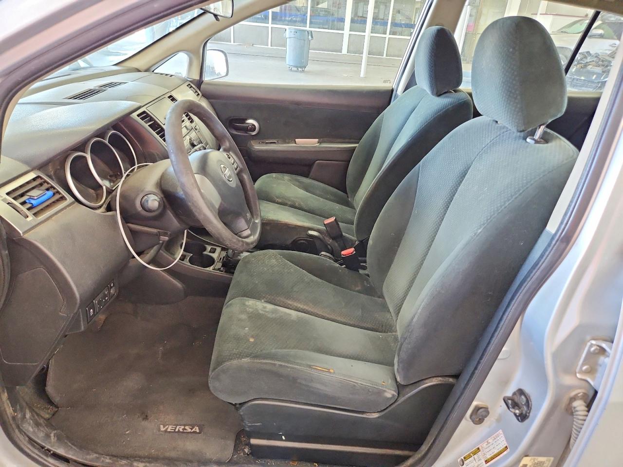 2012 Nissan Versa 1.8 S Silver vin: 3N1BC1CPXCL370154
