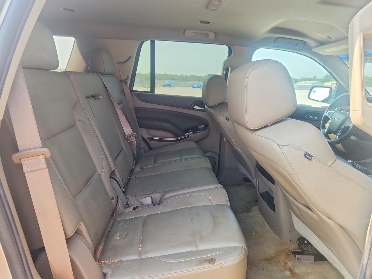 2015 Chevrolet Tahoe C1500 Lt Gold vin: 1GNSCBKC6FR211279
