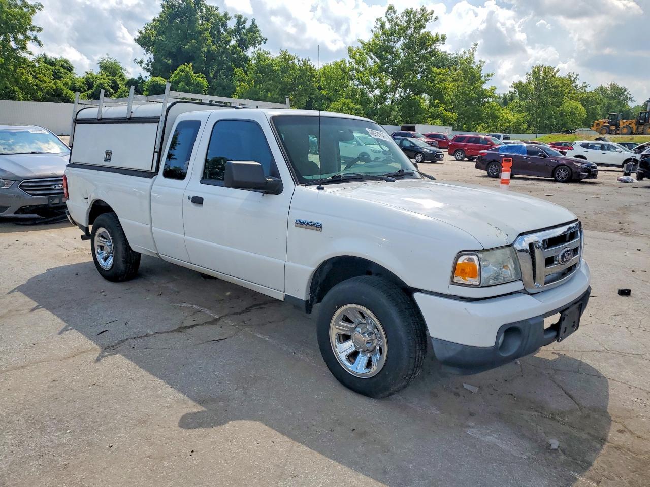 2010 Ford Ranger Super Cab Белый vin: 1FTKR4EE4APA46692