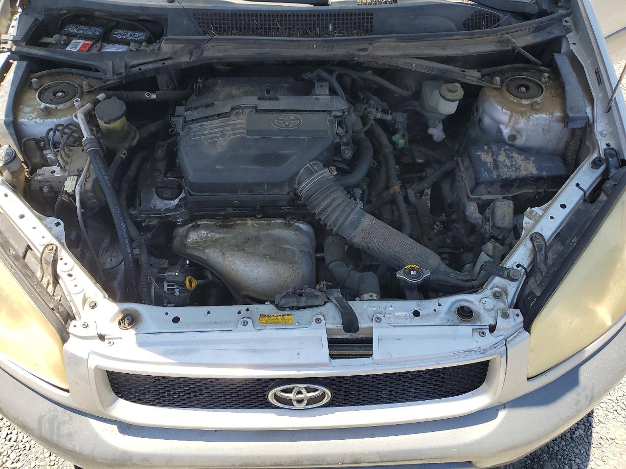 2005 Toyota Rav4 Base Silver vin: JTEGD20V850094089