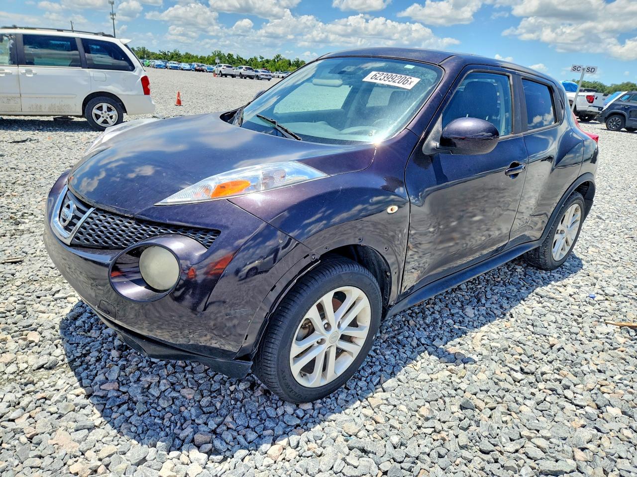2014 Nissan Juke Sv Purple vin: JN8AF5MRXET352263