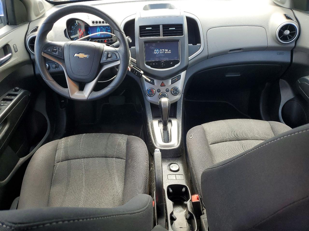2014 Chevrolet Sonic Lt White vin: 1G1JC5SH6E4235541