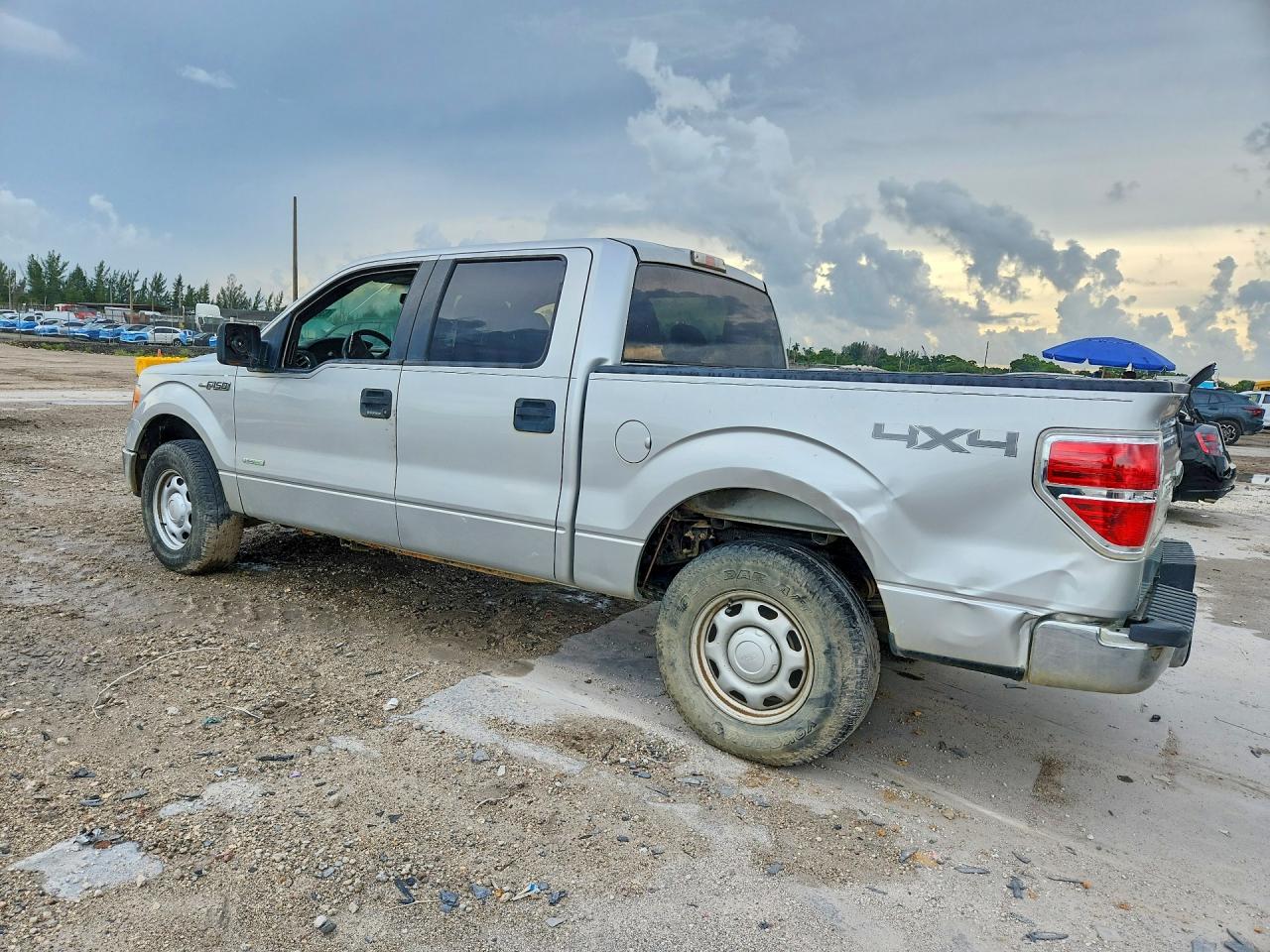 2014 Ford F150 Supercrew Silver vin: 1FTFW1ETXEFD05818