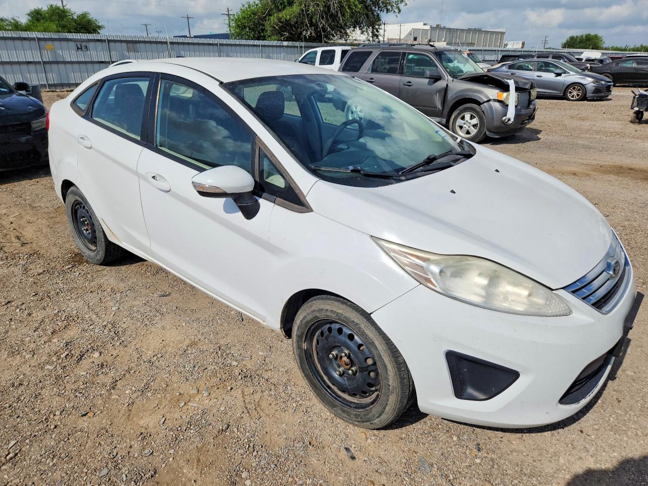 2013 Ford Fiesta Se White vin: 3FADP4BJ8DM223552