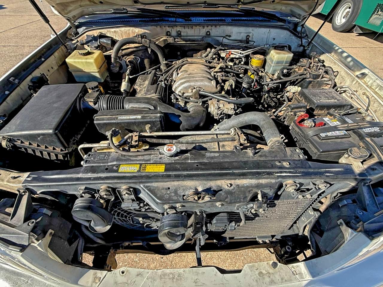 1998 Lexus Lx 470 Белый vin: JT6HT00W9W0023792