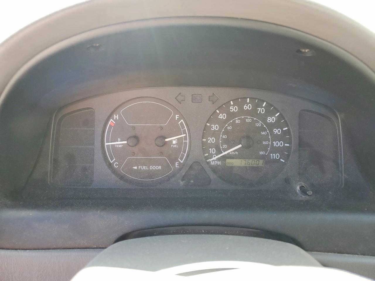 1998 Toyota Corolla Ve Purple vin: 2T1BR12E8WC006575