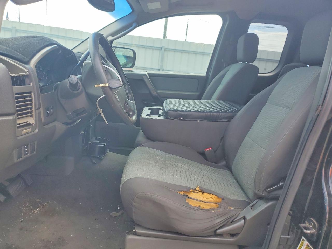 2004 Nissan Titan Xe Черный vin: 1N6AA06A84N526724