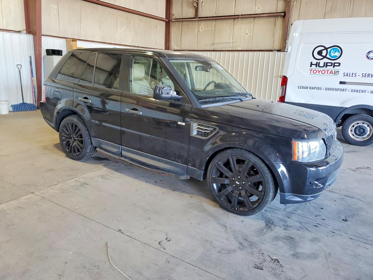 2010 Land Rover Range Rover Sport Lux Black vin: SALSK2D46AA252772
