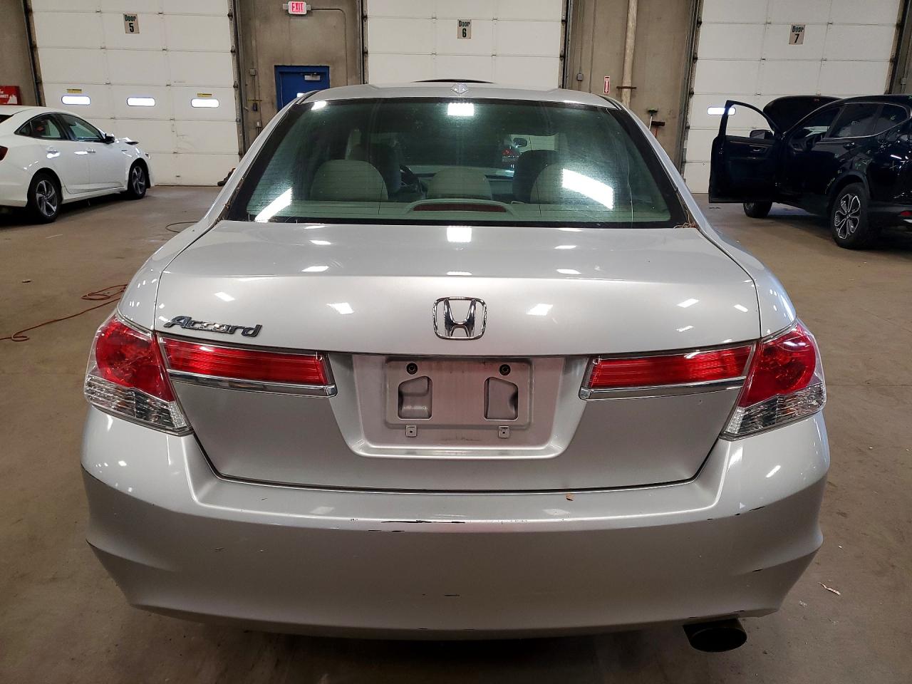 2011 Honda Accord Exl Silver vin: 1HGCP2F81BA097256