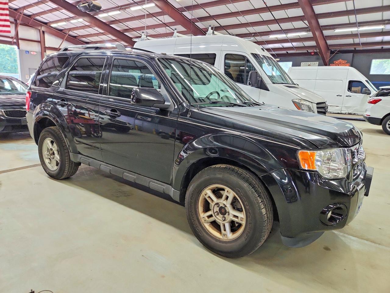 2010 Ford Escape Limited Black vin: 1FMCU9EG5AKC27407