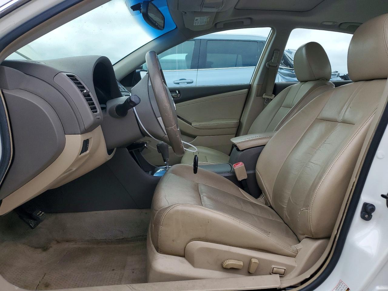2010 Nissan Altima 2.5 White vin: 1N4AL2AP8AN554058