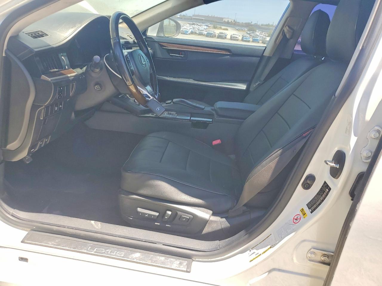 2014 Lexus Es 350 White vin: JTHBK1GGXE2087279