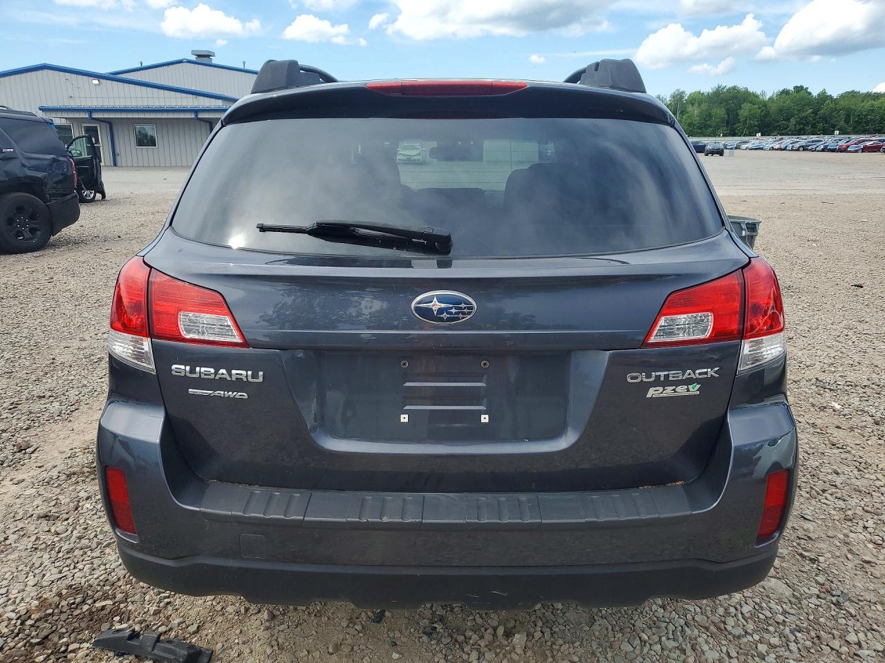 2013 Subaru Outback 2.5i Premium Gray vin: 4S4BRBCCXD3227731