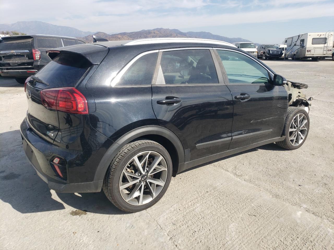 2020 Kia Niro Touring Черный vin: KNDCC3LC9L5443296
