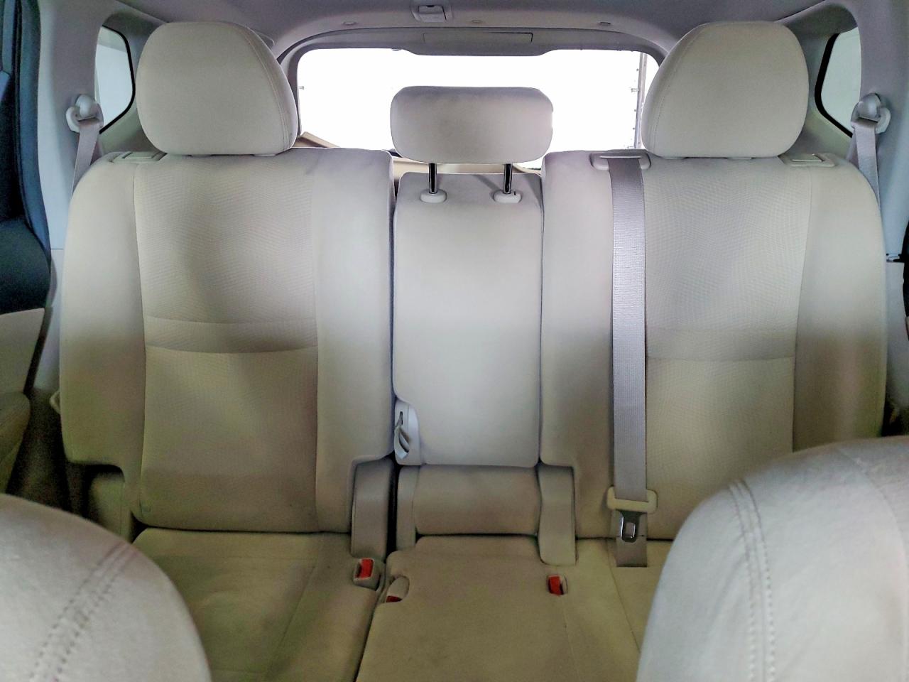 2015 Nissan Rogue Sv Gray vin: KNMAT2MT1FP501183
