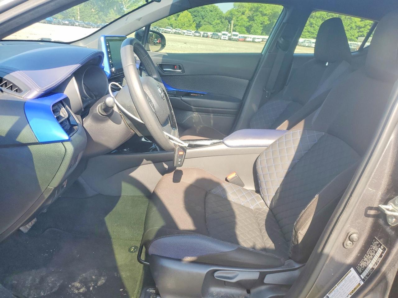 2020 Toyota C-hr Xle Gray vin: JTNKHMBX6L1077128