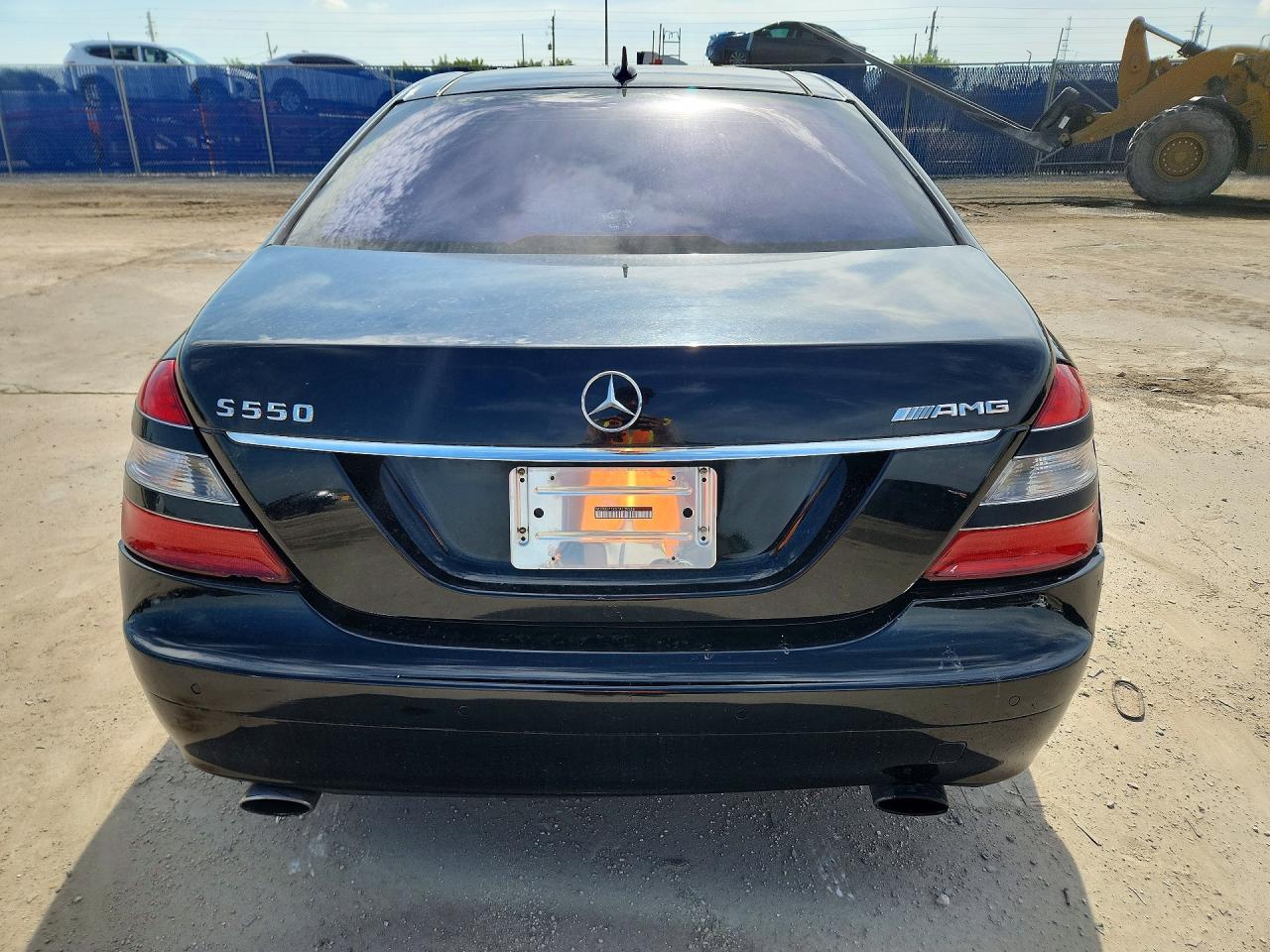2007 Mercedes-benz S 550 Black vin: WDDNG71X37A139586