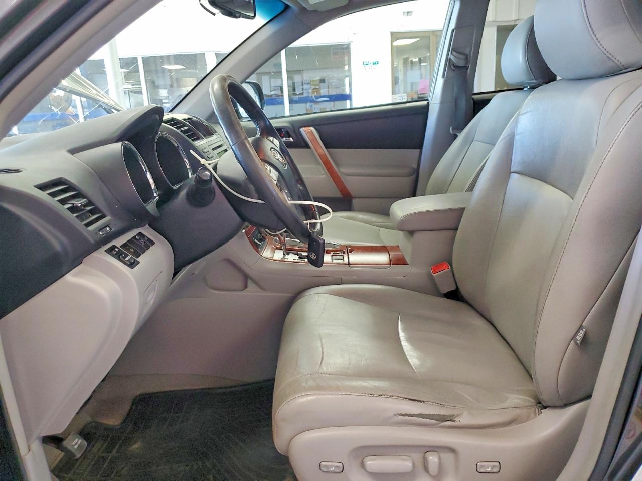 2010 Toyota Highlander Limited Gray vin: 5TDDK3EH9AS031399