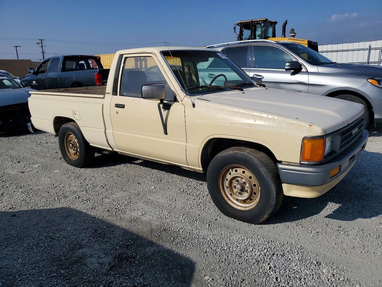 1987 Toyota Pickup 1/2 Ton Rn50 Beige vin: JT4RN50R6H0243540